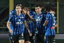 Atalanta Makin Ganas,...