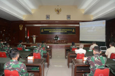 Pejabat Kodam IV Digembleng...