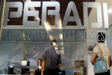 PT Menangkan Peradi...