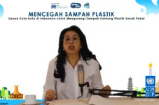 Masker Sekali Pakai...