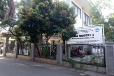 Siswa Titipannya Tak...