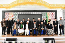 Restu Ulama Iringi Langkah...