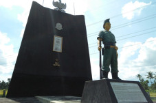 Monumen Plataran Saksi...