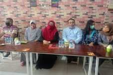 3 Anak Tega Gugat Ibu...