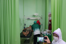 Dikira Belut, Seorang...