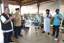 Ustaz Derry Sulaiman...