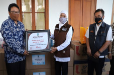 Yayasan Stapa Center...