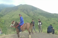Wisata Bukit Betitang,...