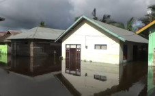 Akibat Banjir, Ribuan...