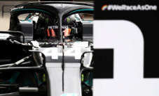 Lewis Hamilton Juara...