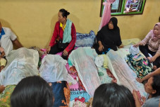 Hanyut, 5 Orang Sekeluarga...