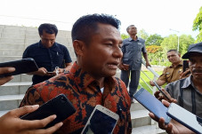 DPRD Rote Ndao Desak...