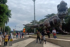 Siang atau Sore Ini...