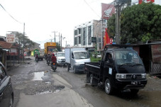 Lapor Pak Wali, Jalan...