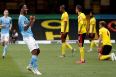 Man City Pesta Gol di...