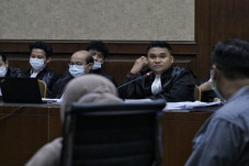 Palsukan Surat, Polda...