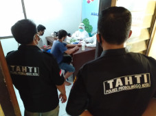 Belasan Tahanan Polres...