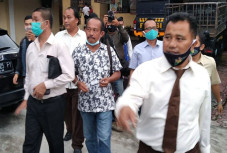 Korupsi Smart City,...