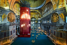 Kemegahan Hagia Sophia...