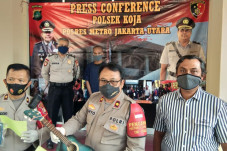 Bebas karena Asimilasi,...