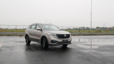 Perintah Suara dan Turbocharged,...