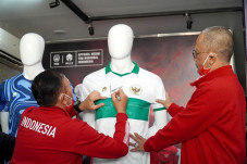 PSSI Luncurkan Jersey...