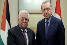 Presiden Palestina Puji...