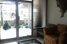 Rumah Pengurus Diteror...