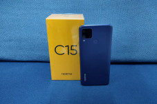 Review realme C15, Ponsel...