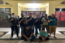 Peras Korban dengan...