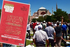 Serukan Kekhalifahan...
