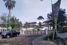 Pemprov Jabar Belum...