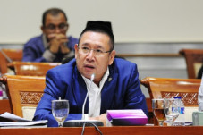Legislator Gerindra...