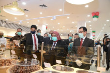 LuLu Hypermarket Ekspansi...