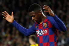 Barcelona Tunggu Pembeli...