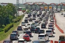 Puncak Arus Balik Idul...