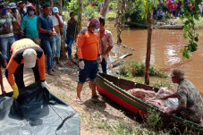 Ngeri, Jasad Warga Labura...