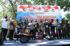 Bantu Ekonomi Masyarakat,...