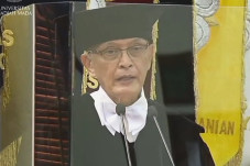 UGM Tambah Guru Besar...