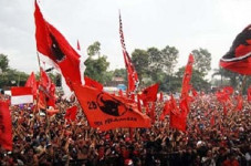 PDIP Akan Kembali Umumkan...