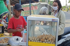 Kisah Bocah Darwin,...