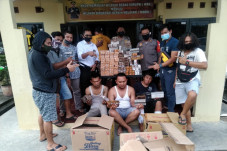 Komplotan Bandit di...