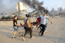 Dahsyatnya Ledakan Beirut,...
