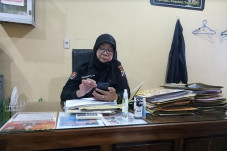 Oknum Anggota DPRD Labusel...