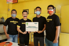Dapat Wahyu Rp70 Miliar,...