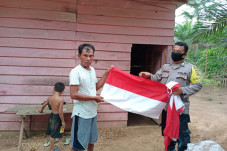 Mantab, Polisi Bagikan...