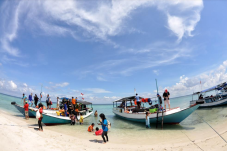 Zona Hijau, Pariwisata...