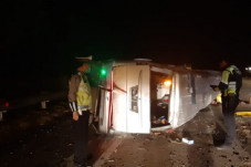 Kecelakaan Maut di Tol...