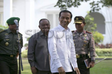 Anugerahkan Bintang...