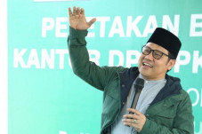 DPR Dorong Partisipasi...